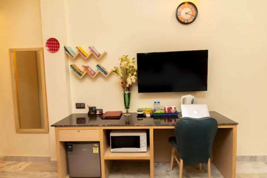 ホテル J'S Nest コルカタ エクステリア 写真